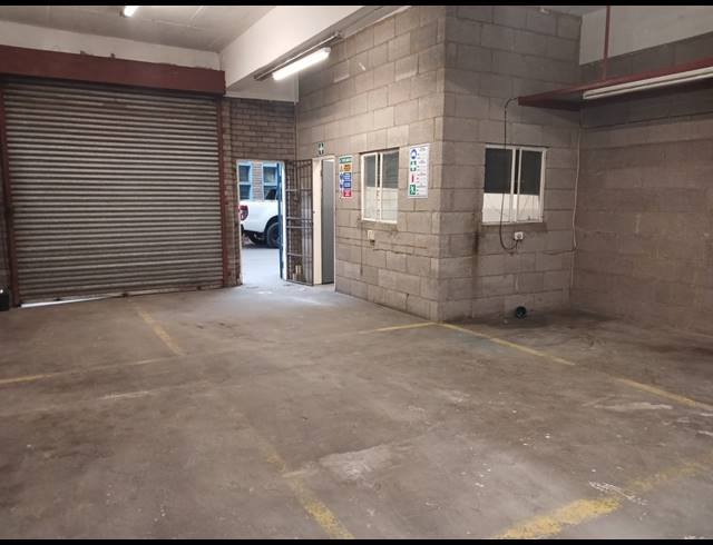 Industrial property to rent in HERIOTDALE